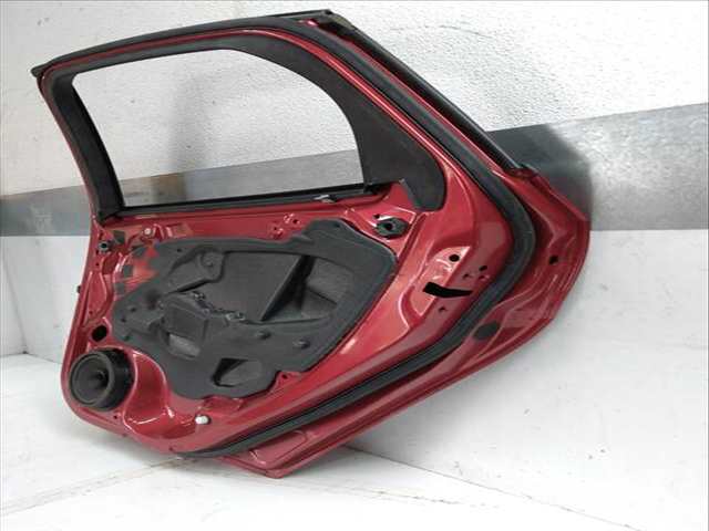 Foto 2ª: Puerta Trasera Derecha Ford Focus 1.0 ECOBOOST 125 CV 92KW [M1DD]