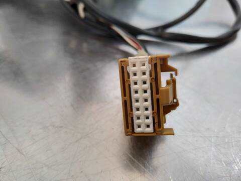 Foto 4ª: Retrovisor Izquierdo Audi A4 2.0 TDI 16V 103KW) BERLINA 140CV [BLB] (2005)