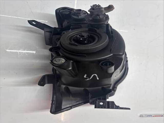 Faro Derecho Mitsubishi L200 167 CV 123KW