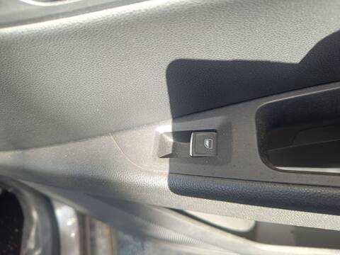 Botonera Elevalunas Seat Leon FR