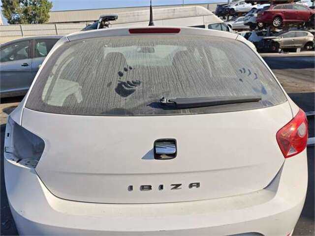 Portón Seat Ibiza 1.2 EMOCIÓN [1.2 LTR. - 44 KW 12V]