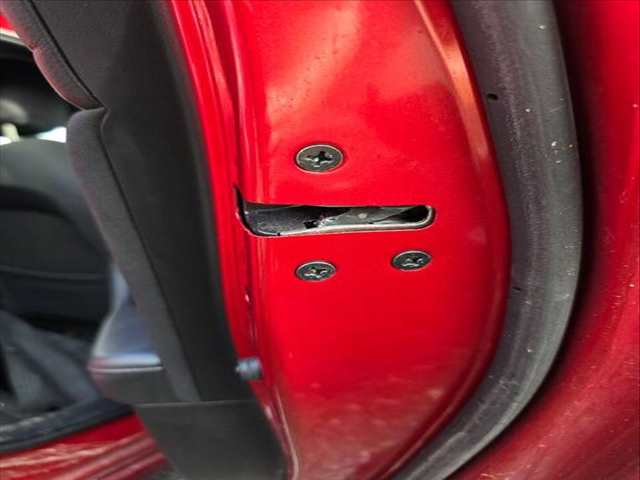 Cerradura Puerta Trasera Derecha Mazda 3 EXCLUSIVE-LINE 122CV 90KW
