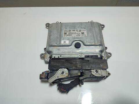 Foto 1ª: Centralita Motor ECU Mercedes Clase C 160 VERSION INDEFINIDA (2013)