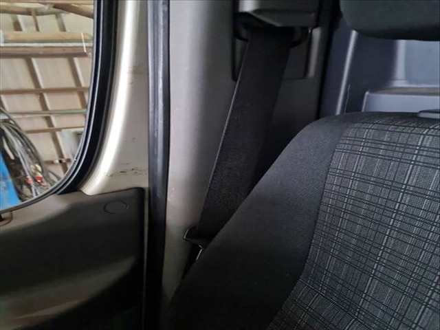 Cinturón Delantero Derecho Mercedes Sprinter 310/311/313/314/316 CDI 906.631/633/635/637) 114CV 84KW CAJA CERRADA