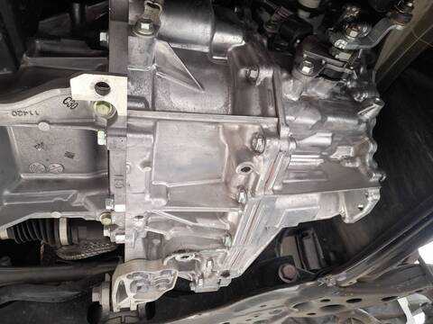 Caja Cambios Toyota Corolla 1.8 VVTI HYBRID ZWE211 MZEA12) 98CV 72KW