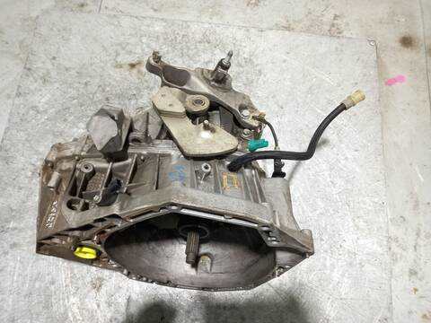 Foto 2ª: Caja Cambios Dacia Duster 1.5 DCI HSMC) 107CV 79KW