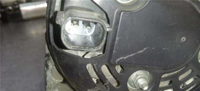 Foto 3ª: Alternador Chrysler Voyager 2.8 CRD [ENR]
