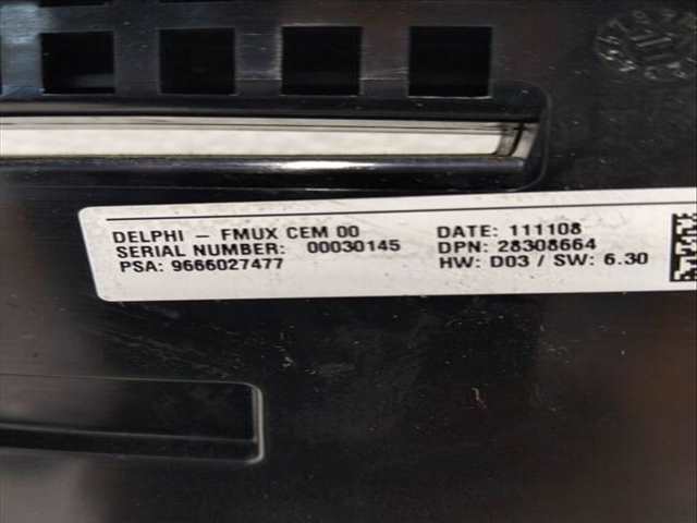 Foto 2ª: Sistema Audio Radio CD Citroen C4 SEDUCTION 1 16V 120CV [5FS] (2010)