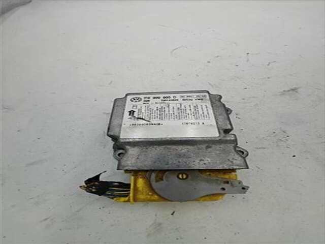 Foto 3ª: Centralita Airbag Volkswagen Touran 2.0 HIGHLINE [2.0 LTR. - 103 KW TDI] [BMM]