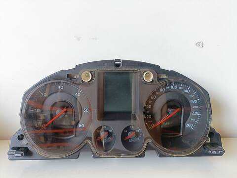 Cuadro de Instrumentos Volkswagen Passat R LINE 140CV