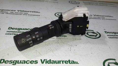 Mando Luces Nissan Qashqai ACENTA 141CV 104KW