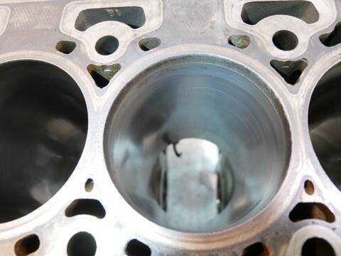 Foto 2ª: Bloque Motor Ford Transit 105 CV 77KW [YLF6 YLFS] (2019)