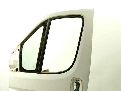 Foto 3ª: Puerta Delantera Izquierda Citroen Jumper 2.2 HDI 130 130CV 96KW FURGONETA [4HH (P22DTE)] (2014)