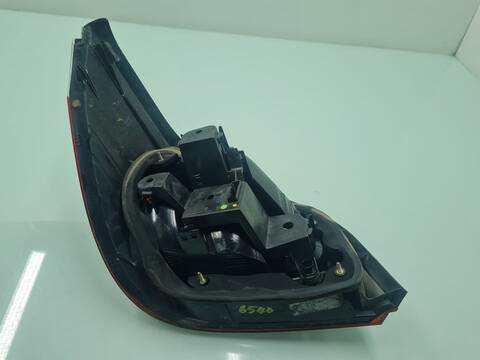 Foto 3ª: Piloto Trasero Derecho Bmw Serie 5 518 535D BERLINA 272CV 200KW [M57306D4] (2005)