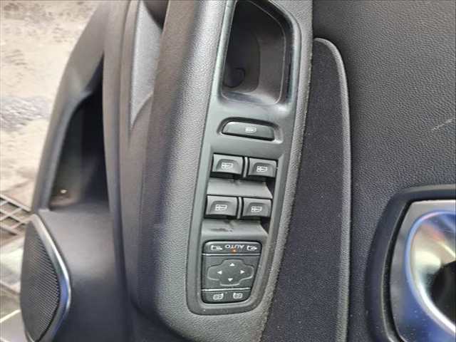 Botonera Elevalunas Renault Captur S-EDITION 118CV 87KW