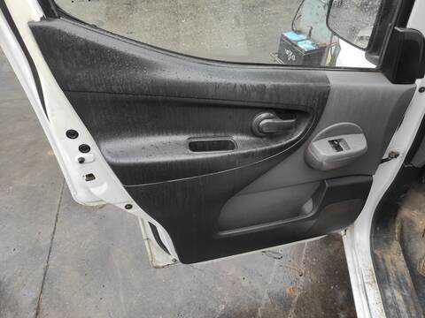 Foto 1ª: Tapizados Cartoneras Nissan NV200 K9K628 (2016)