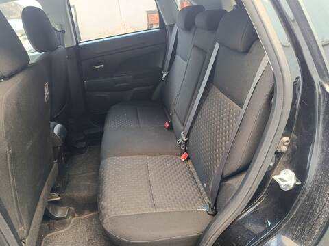 Asientos Traseros Mitsubishi ASX 4N13