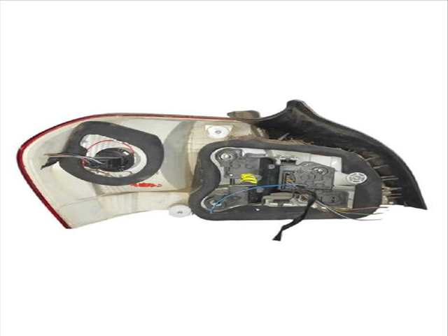 Foto 3ª: Piloto Trasero Derecho Bmw Serie 1 114 120 D (2006)