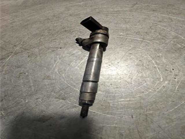 Foto 2ª: Inyectores Mercedes Clase C 160 2.2 C 220 CDI (LA)(203.008) [2.2 LTR. - 110 KW CDI CAT] [646963]