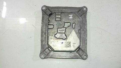 Centralita Faros Xenon Audi A4 BASICO 143CV 105KW