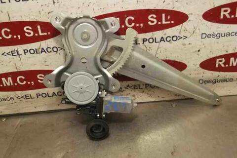 Elevalunas Manual Trasero Derecho Toyota Rav4 XR 177CV 130KW