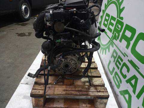 Foto 2ª: Motor Completo Ford Fiesta AMBIENTE 68CV [F6JA] (2001)