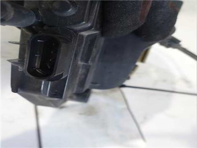 Foto 3ª: Cerradura Puerta Delantera Derecha Renault Megane 1.5 DCI 101CV 74KW FAMILIAR II RANCHERA FAMILIAR KM0/1_) [K9K 728] (2005)