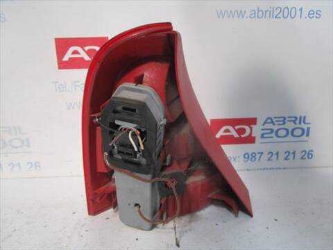Foto 2ª: Piloto Trasero Derecho Renault Clio 1.5 DCI B/CB07) 65CV 48KW [D/ K9K A7] (2002)