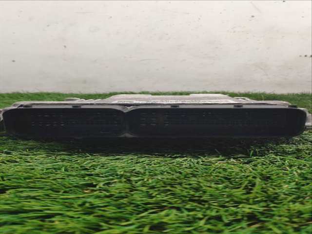 Foto 3ª: Centralita Motor ECU Volkswagen Passat R-LINE 140CV 103KW (2008)