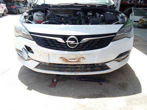 Paragolpes Delantero Opel Astra 1.2 TURBO 68) 110CV 81KW