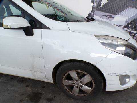 Aleta Delantera Derecha Renault Scenic K9K J8