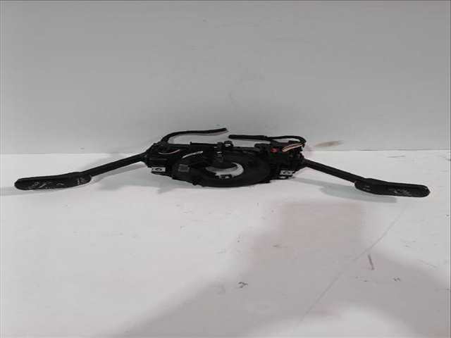 Foto 2ª: Mando Multifuncion Volkswagen T-Cross 1.0 TSI 110CV [DLAA] (2018)