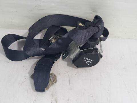 Cinturón Trasero Central Mitsubishi ASX MOTION 4WD 116CV