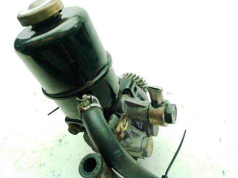 Foto 3ª: Bomba de Direccion Mitsubishi Montero 3.2 DI-D V68W V78W) [4M41] (2000)