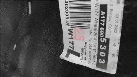 Foto 2ª: Pase Rueda Mercedes Clase A 140 1.3 A 200 EDITION 1 177.087) [1 3 LTR. - 120 KW CAT] 163CV [282914]
