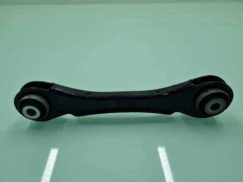 Foto 3ª: Brazo Suspension Trasero Derecho Bmw Serie 1 114 116D M SPORT 116CV 85KW [B37D15A] (2018)