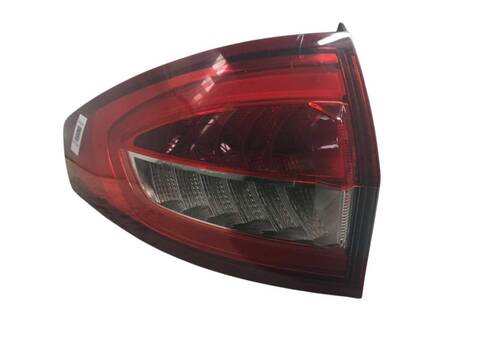 Foto 2ª: Piloto Trasero Izquierdo Ford Mondeo 2.0 TDCI TURNIER (2014)