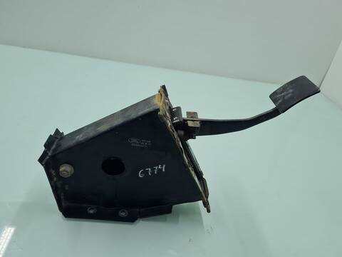 Foto 3ª: Pedal Freno Land Rover Defender 2.4 TD4 122CV 90KW [HPCR] (2007)