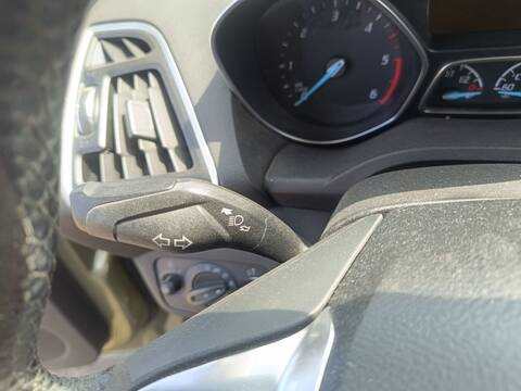 Mando Multifuncion Ford Kuga TITANIUM 140CV 103KW