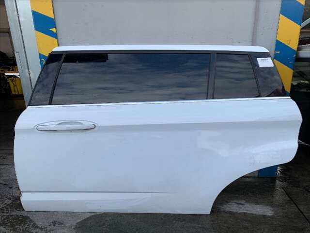 Foto 1ª: Puerta Trasera Izquierda Ford C Max 1.0 ECOBOOST 125CV 0CV GRANDDXA CB7) DESDE 08/2010 HASTA 04 [M1DA] (2014)