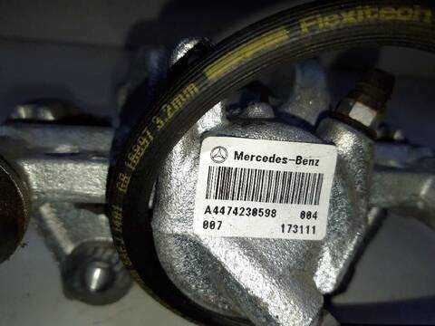 Foto 3ª: Pinza Freno Trasera Izquierdo Mercedes Vito 1.6 CDI CAT 114CV 84KW (2014)