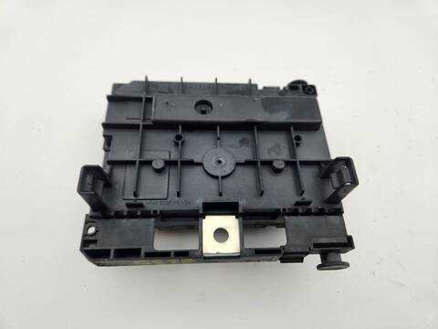 Foto 3ª: Caja Reles Fusibles Citroen C5 EXCLUSIVE BERLINA 140CV 103KW [RHF] (2010)