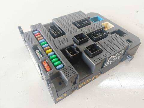 Caja Reles Fusibles Peugeot 207 CONFORT 1.4 73CV