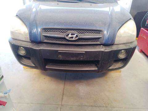 Foto 2ª: Paragolpes Delantero Hyundai Tucson 2.0 A LAS 4 RUEDAS 141CV 104KW [D4EA] (2006)