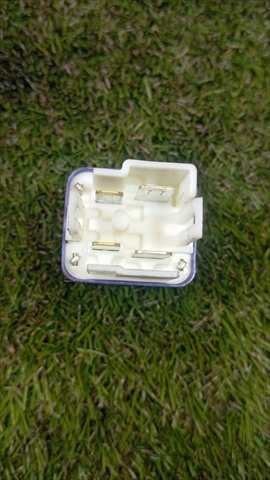 Foto 3ª: Caja Reles Fusibles Lexus LX 4.7 G 470 V8 (2002)