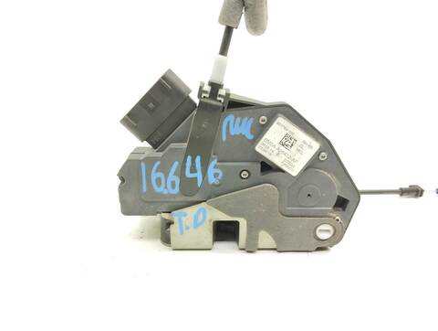 Foto 2ª: Cerradura Puerta Trasera Derecha Ford Focus EDITION 125CV 92KW [M1DA] (2014)