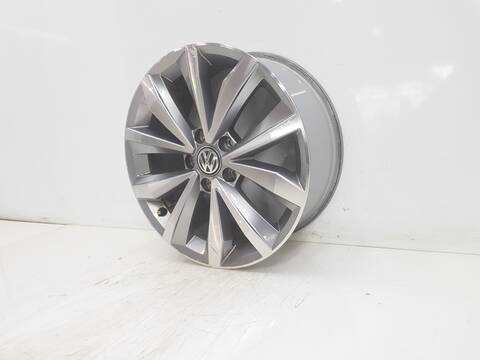 Foto 3ª: LLanta Aleacion Volkswagen T-Roc LIFE (2021)