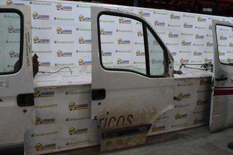 Foto 3ª: Puerta Delantera Derecha Opel Movano FURGON MEDIO BATALLA 3.5T [S9W702]