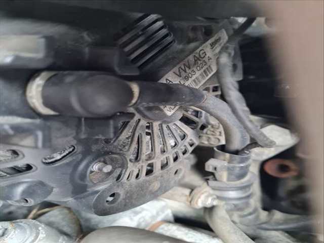 Foto 2ª: Alternador Volkswagen Tiguan ADVANCE BLUEMOTION 140CV 103KW [CFFB] (2010)