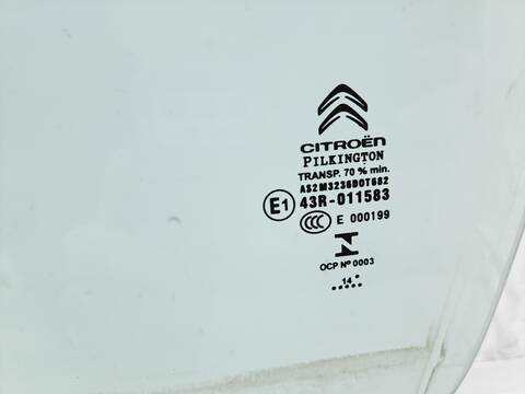 Foto 2ª: Luna Delantera Izquierda Citroen C4 G CACTUS FEEL [HM01] (2015)